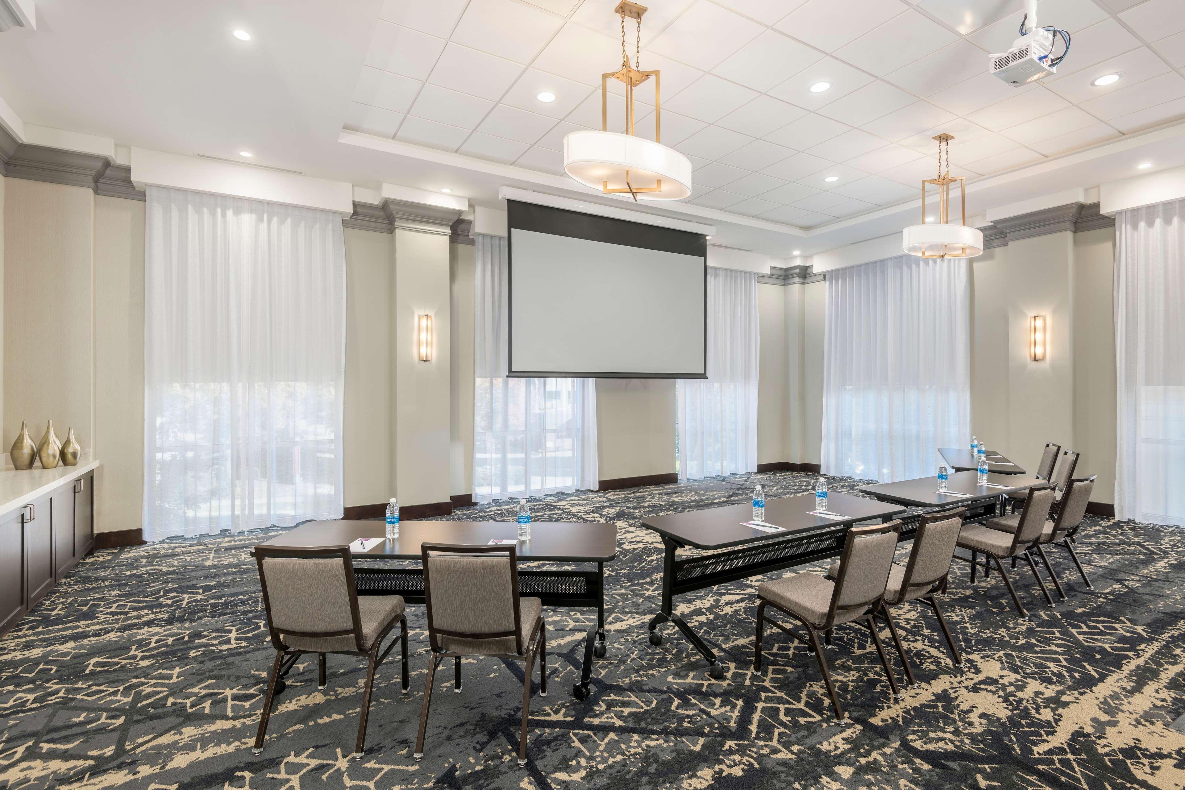 Hyatt Place Greenville Downtown Bagian luar foto