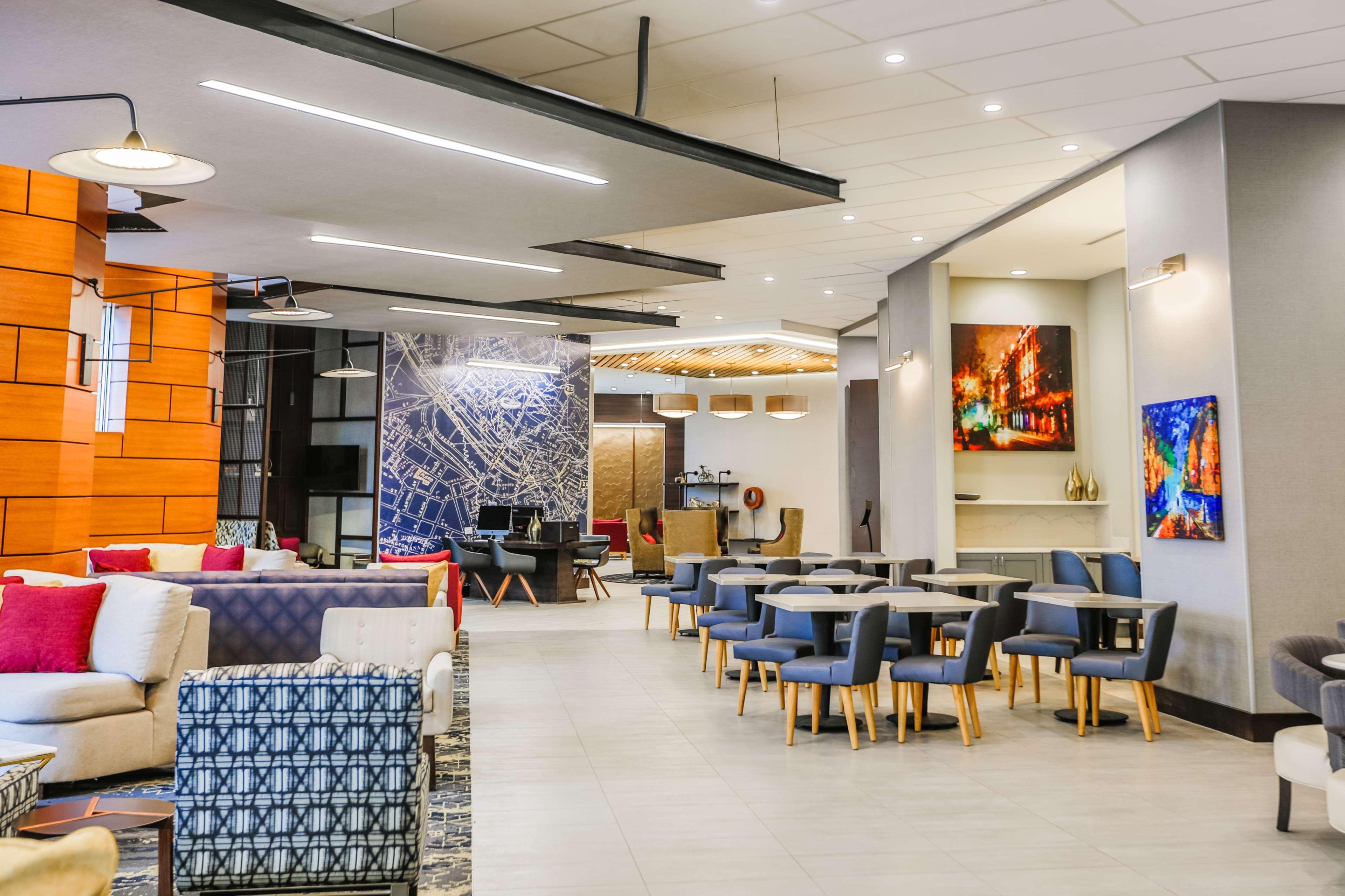 Hyatt Place Greenville Downtown Bagian luar foto