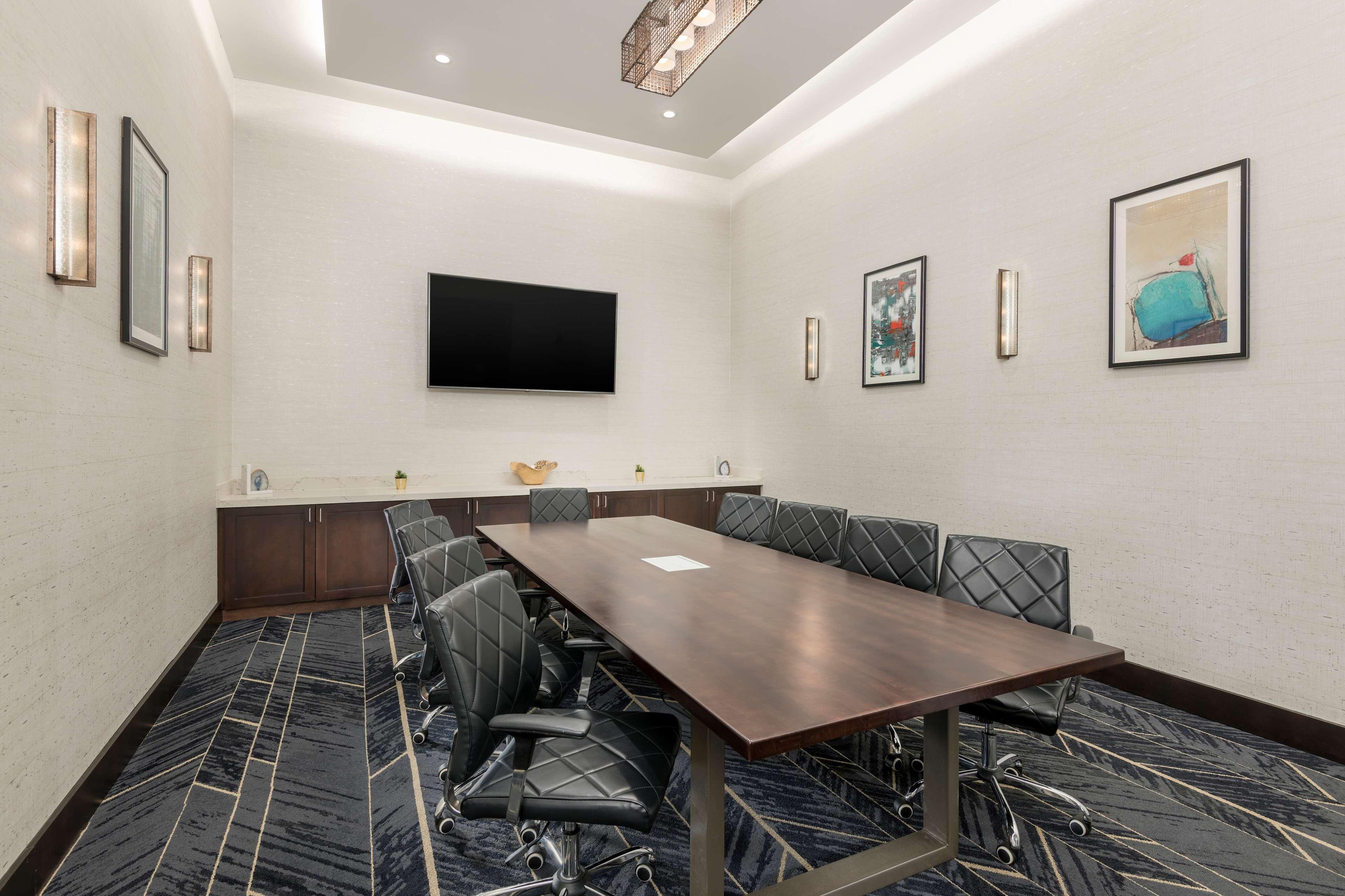 Hyatt Place Greenville Downtown Bagian luar foto